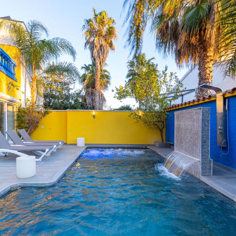 Casa con barbacoa , PISCINA con cascada , 4 HABITACIONES, capacidad HASTA 8-9 PERSONAS - Casa de 4 dormitorios - 42