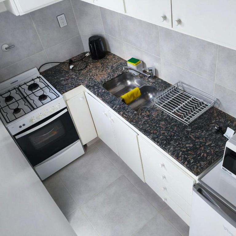 Apartment in an excellent location in Godoy Cruz - Apartamento de 1 dormitorio - 13