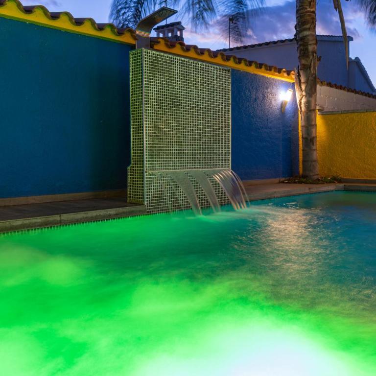 Casa con barbacoa , PISCINA con cascada , 4 HABITACIONES, capacidad HASTA 8-9 PERSONAS - Casa de 4 dormitorios - 53