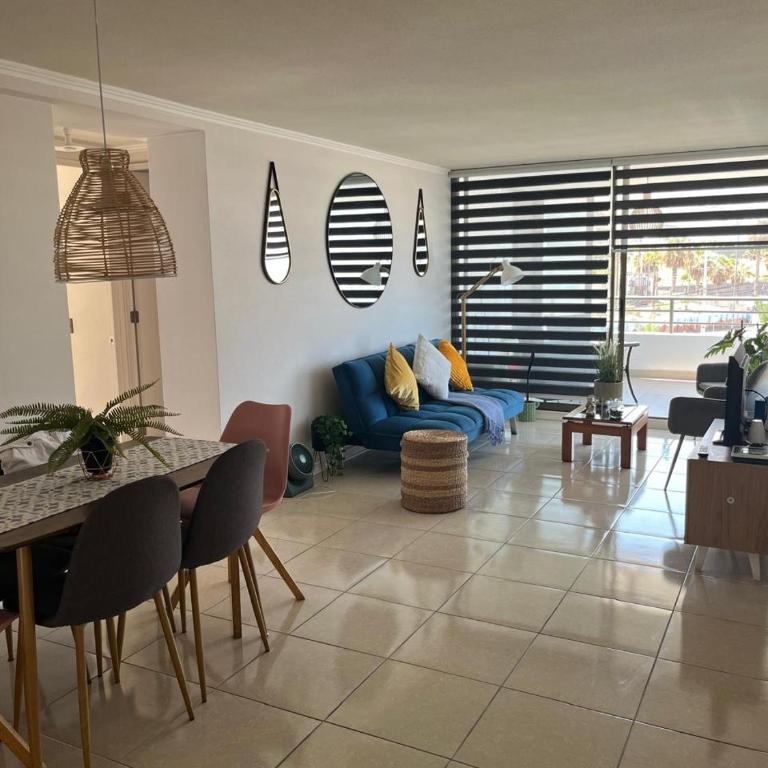 Hermoso departamento - Three-Bedroom Apartment - 14