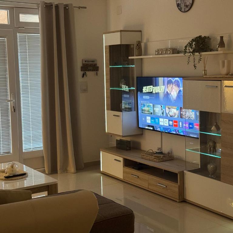 Duplex Apartment Gajic Tivat - Apartman sa 2 Spavaće Sobe - 1