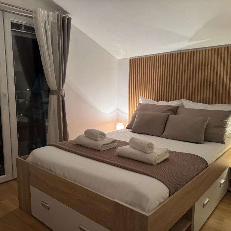 Duplex Apartment Gajic Tivat - Apartman sa 2 Spavaće Sobe - 24