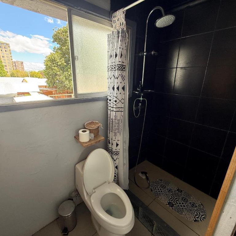 Hostal Suomi - Habitación Doble con baño privado - 2 camas - 5