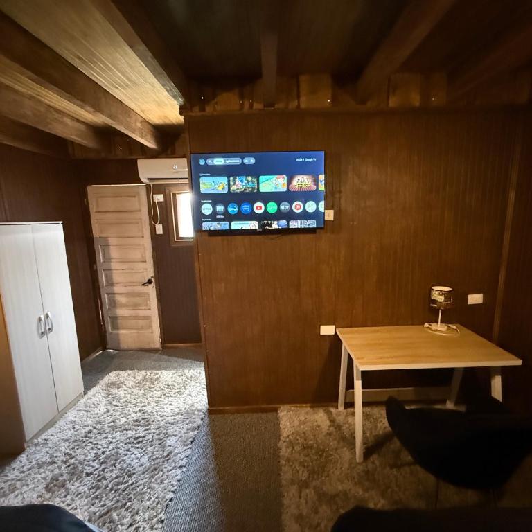 Hostal Suomi - Habitación Doble - 2 camas dobles - 3