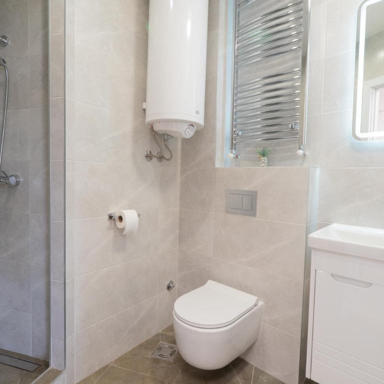 Old Town Lounge Belgrade - Walk 5 min to Terazije, Obilicev Ven, 10 min to Usce - One-Bedroom Apartment - 9