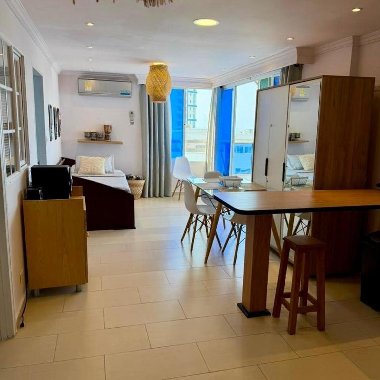 Apartamentos Cartagena Colonial - Two-Bedroom Deluxe Apartment with Balcony - 6