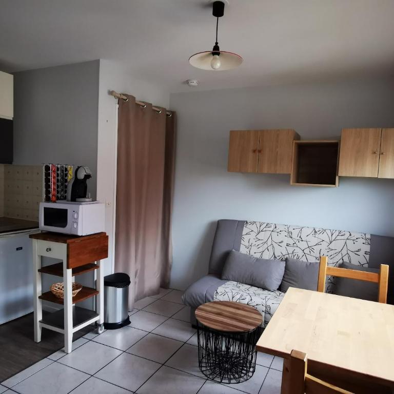 Vue mer, parking privé et la plage à deux pas - One-Bedroom Apartment - 3