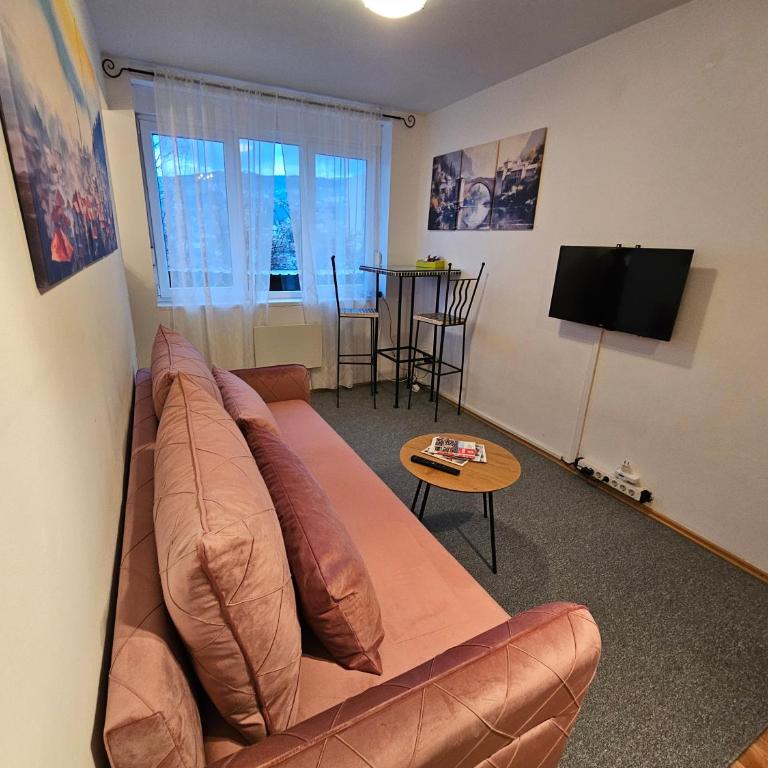 Old Town Retreat - One-Bedroom Apartment - 11