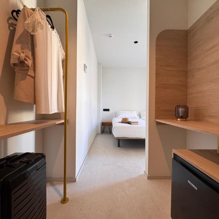 Hugo Beach Hotel & Apartments - Habitación Doble Deluxe - 10