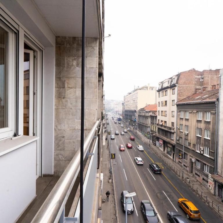 Old Town Lounge Belgrade - Walk 5 min to Terazije, Obilicev Ven, 10 min to Usce - One-Bedroom Apartment - 4