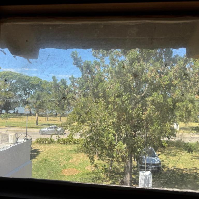 Costanera 61, frente a la laguna - Apartamento de 2 dormitorios - 12