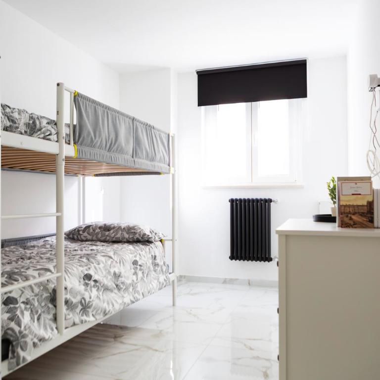 Casa Rossini - Moderno appartamento a due passi dal mare - Two-Bedroom Apartment - 12