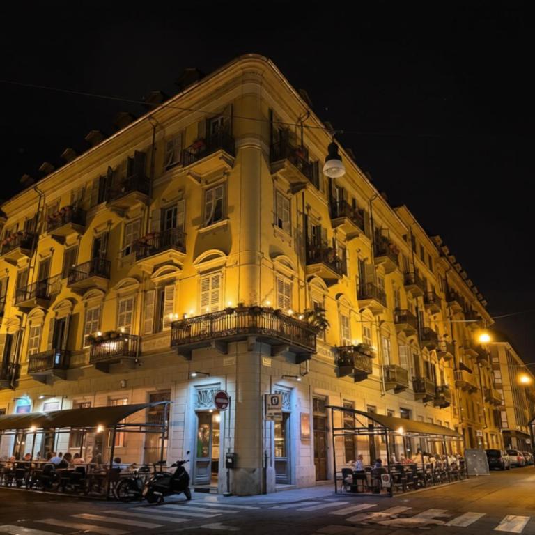Charming Rooftop Attic San Salvario - 300m from Porta Nuova - One-Bedroom Apartment - 17