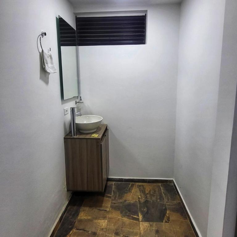 Hotel Golden Hills Manizales - Habitación Doble Deluxe - 5