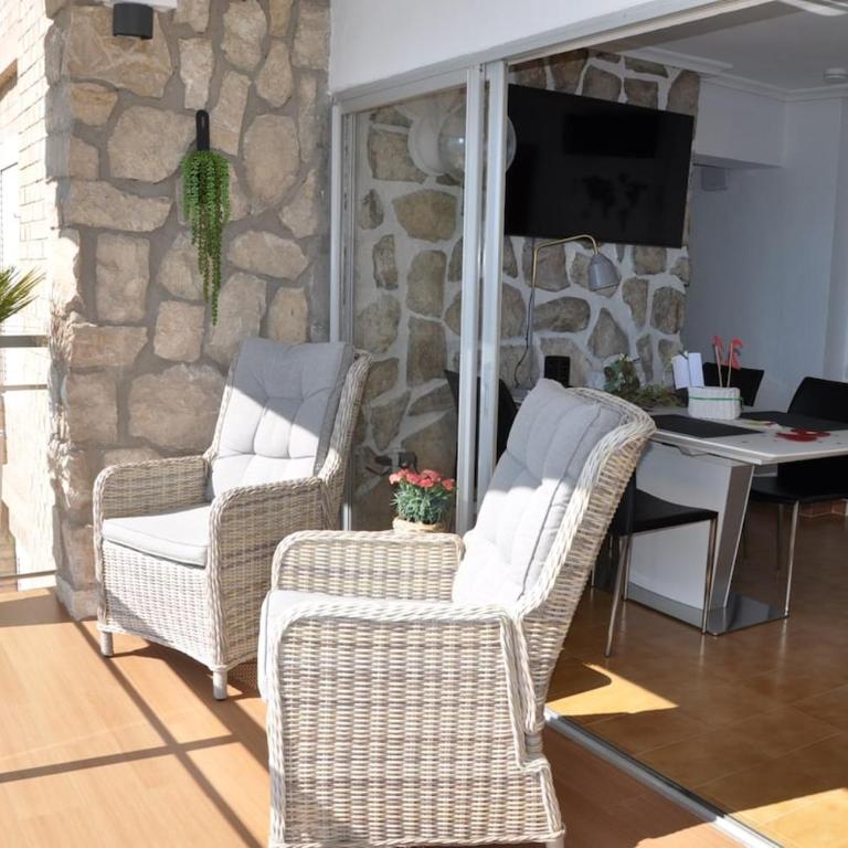 SunRise Apartment - Two-Bedroom Apartment - 95