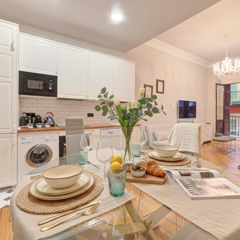 PAMPLONA CENTER SUITES luxury apartament City center - Two-Bedroom Apartment - 2