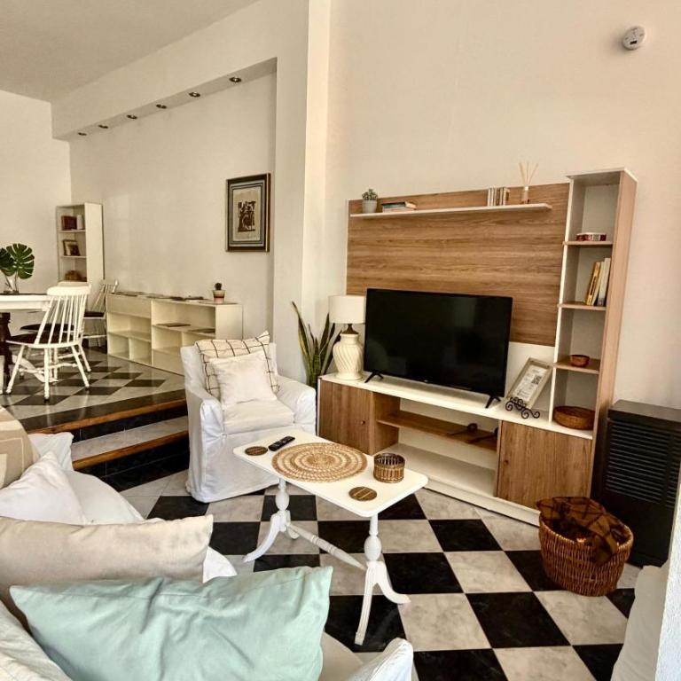 V.60 - One-Bedroom Apartment - 2