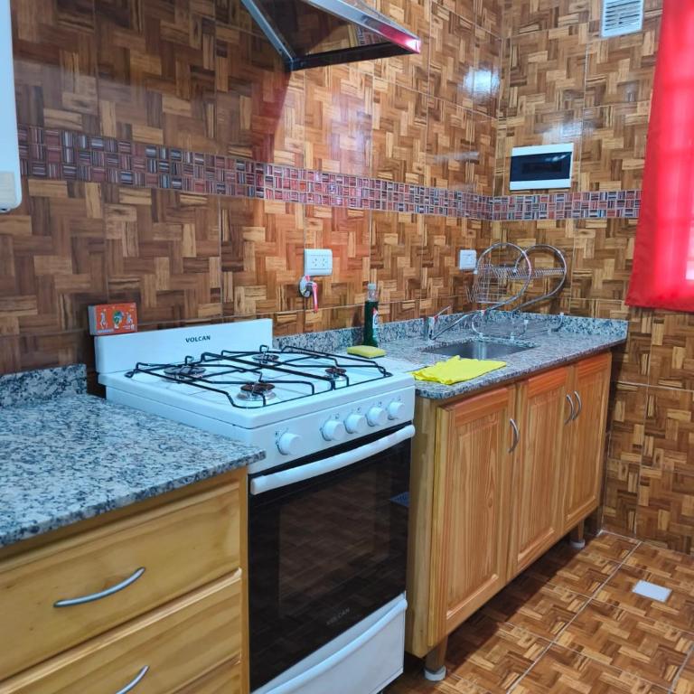 Jujuycito - Three-Bedroom House - 7