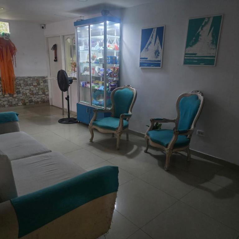 Hotel Casa Bellamare - Quadruple Room with Private Bathroom - 5