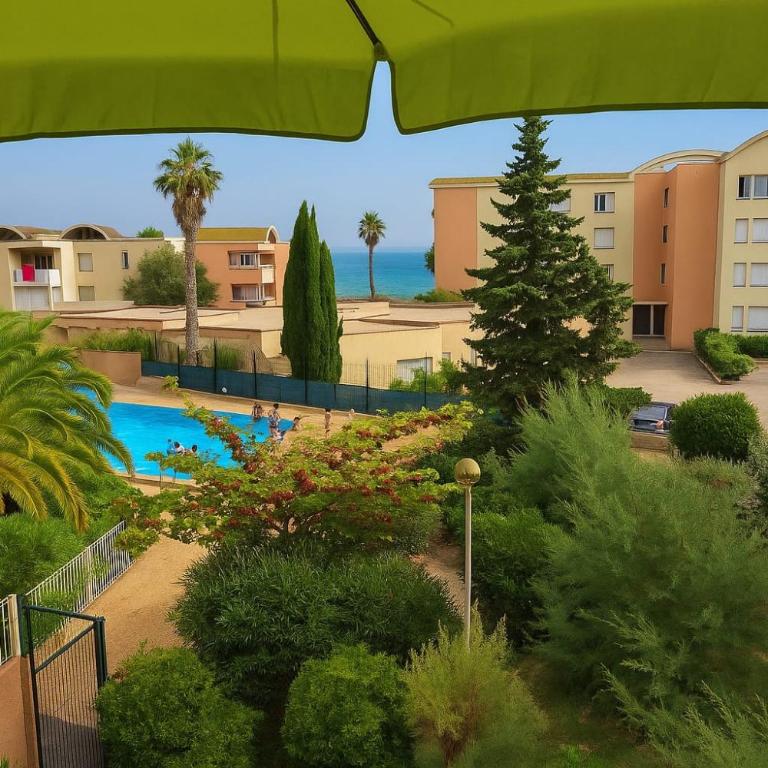 2 appartements mitoyens avec climatisation, piscine et parking - Plages et Port à 100m - Appartement 2 Chambres - Vue sur Piscine - 9