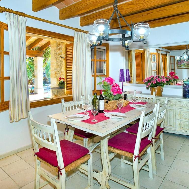 Lovely villa near Pollensa with Free Wifi Tancota - Three-Bedroom Villa - 2