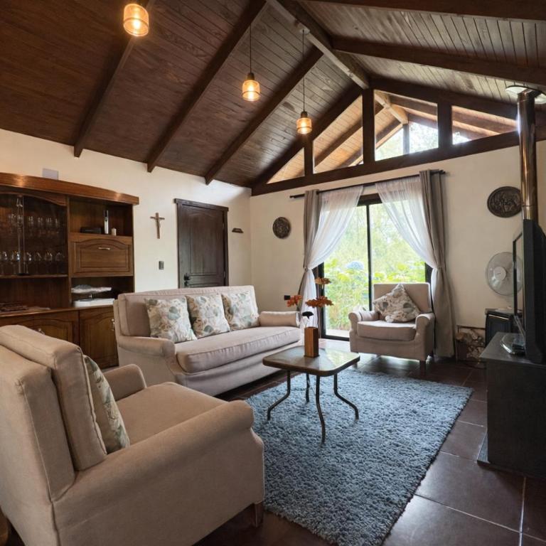 Cabaña en parcela con Tinaja - Puertas del Bosque - Four-Bedroom House - 4