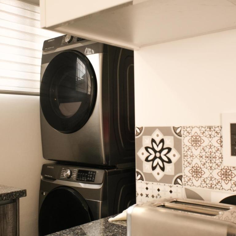 Modern and equipped apartment next to Plaza Patria - Two-Bedroom Apartment - 4