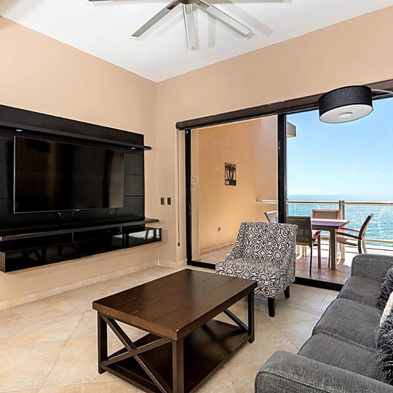 Las Palomas G1002 Luxury Beachfront 1BR, 1 BA for 4 - Apartment - 14