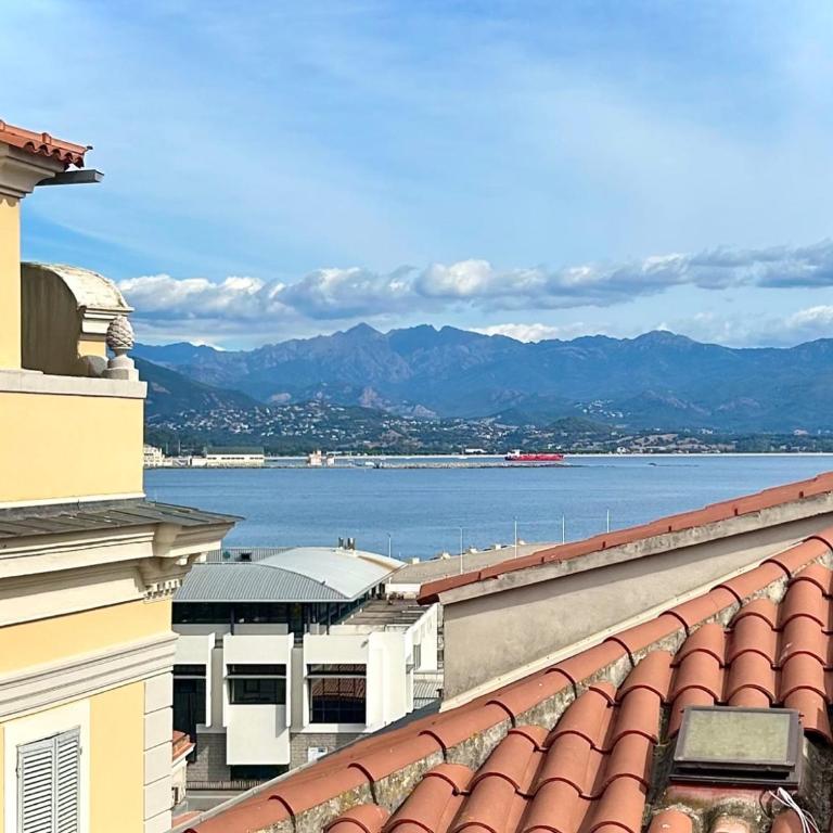 Studio vue mer - Centre Ajaccio - 150 m cœur de ville - Apartamento de 1 dormitorio - 3