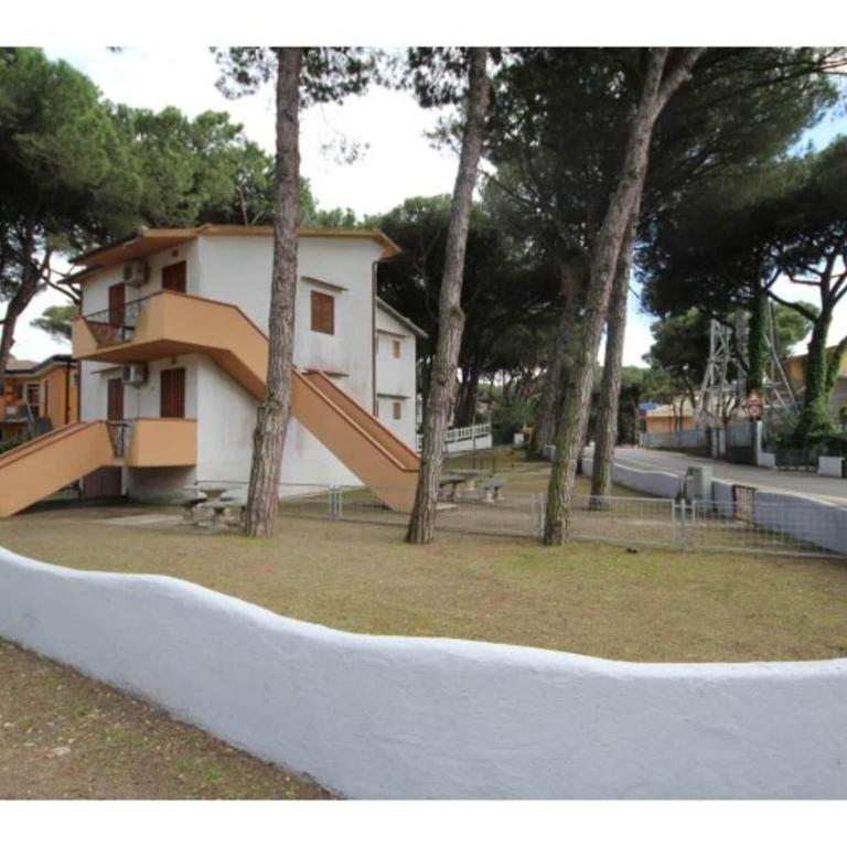 Quiet Trilocale with Two Bedrooms - Appartamento con 2 Camere da Letto - 1
