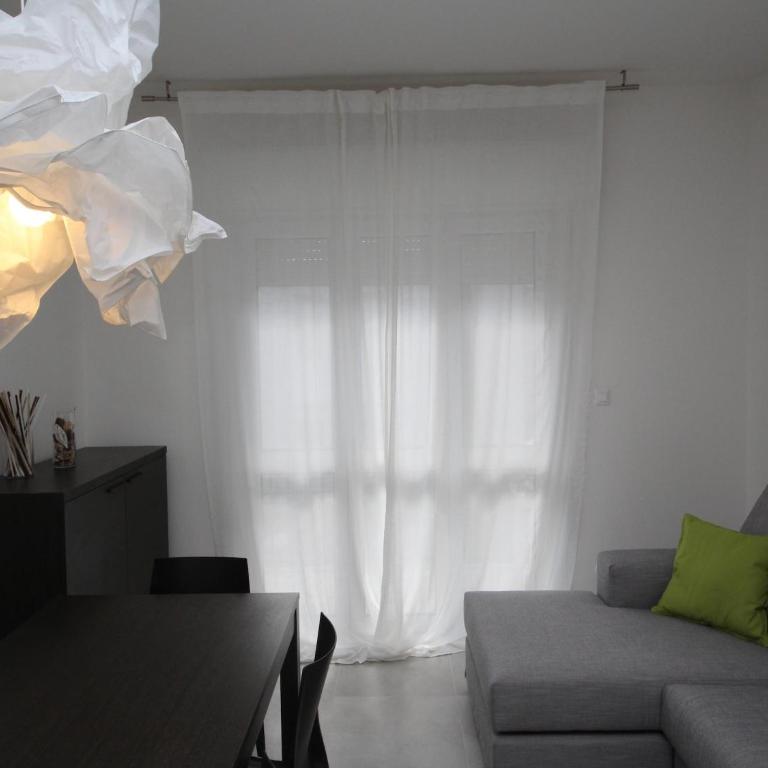 Stylish Stay for 4 near Porto Caleri - Two-Bedroom Apartment - 8