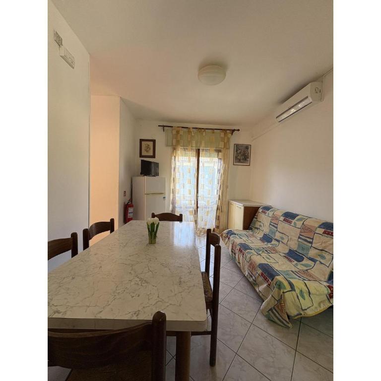 Small apartment house with balcony - Two-Bedroom Apartment - 16