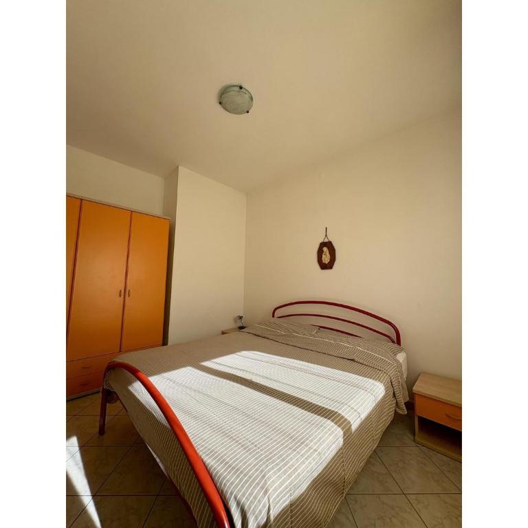 Small apartment house with balcony - Two-Bedroom Apartment - 21