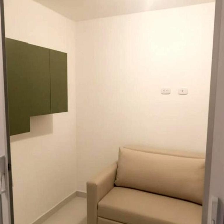 Apartamento para familias cerca de la playa y sitios turísticos - Three-Bedroom Apartment - 9