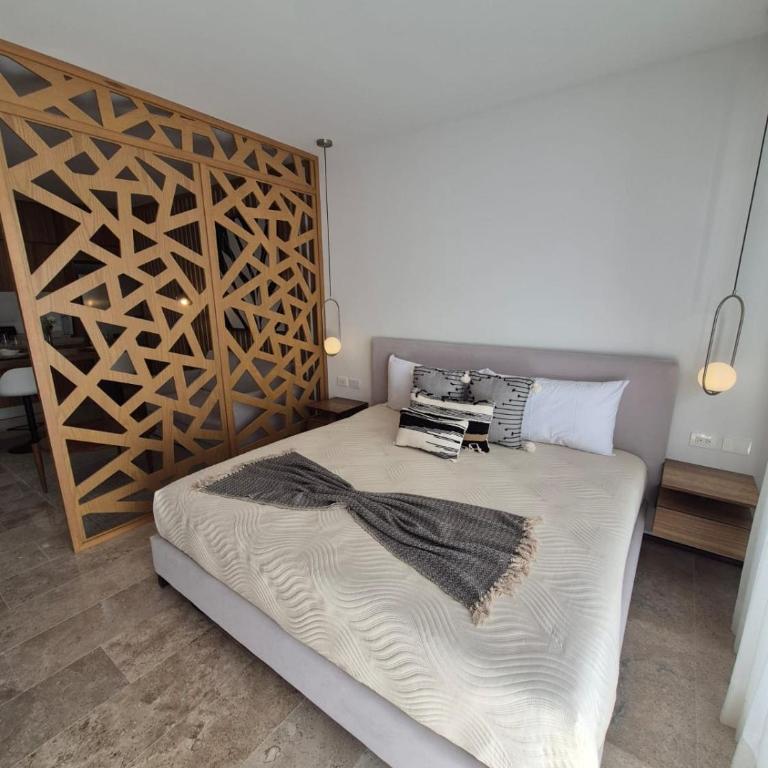Stay in style, Upscale Condo in a Prime Location - One-Bedroom Apartment - 35