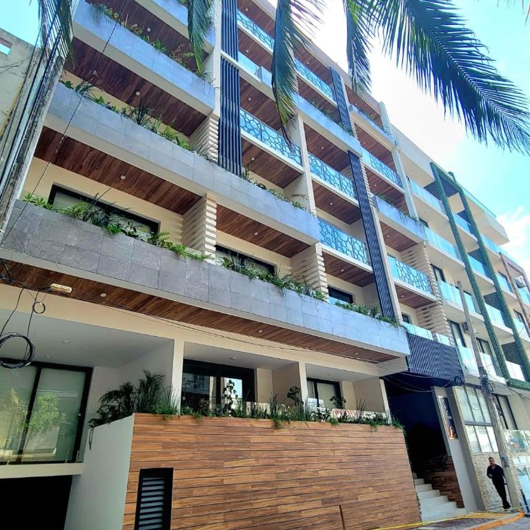 Stay in style, Upscale Condo in a Prime Location - One-Bedroom Apartment - 37