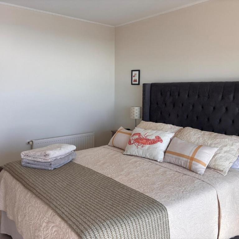 Large terrace with ocean views - Three-Bedroom Apartment - 45