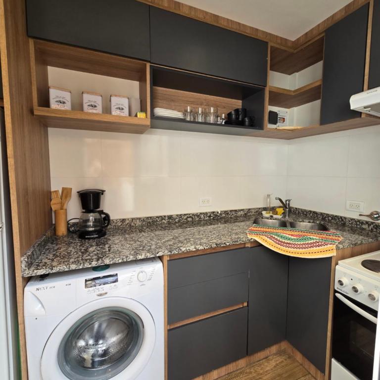 Vane Bravo - One-Bedroom Apartment - 7