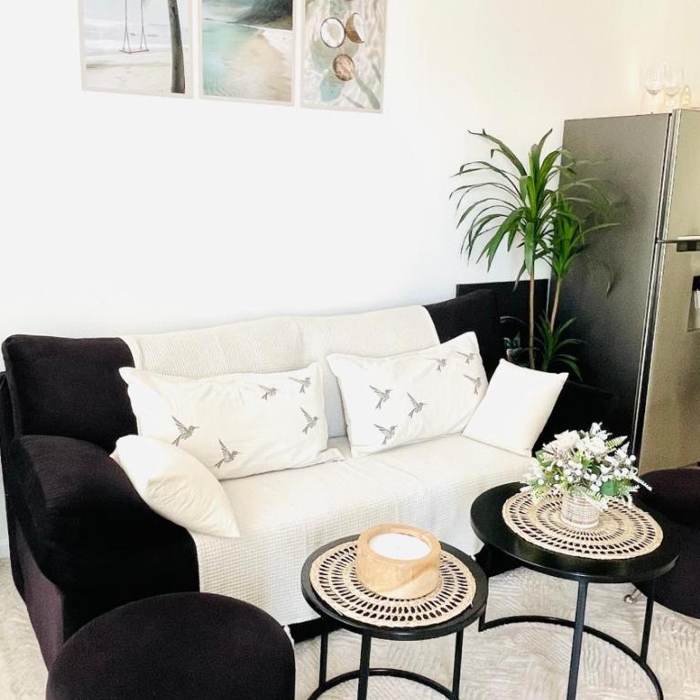 Departamento Necochea - One-Bedroom Apartment - 1