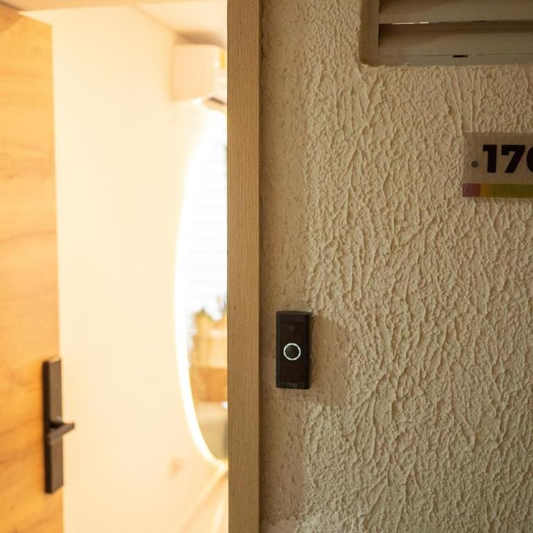 Ocean Blue Apartment WiFI Beach Old Town - Two-Bedroom Apartment with Sea View - 6