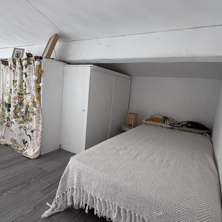Appartement Côte d'Azur, Vue Mer, 4 Pers. - FR-1-768-132 - Appartement - 5