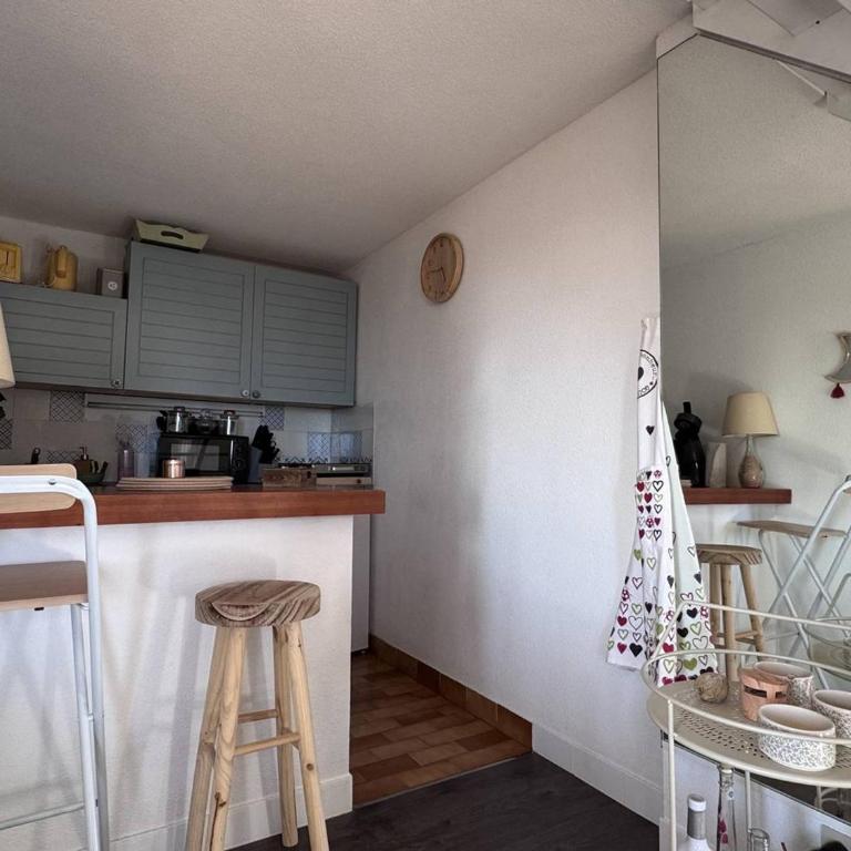 Appartement Côte d'Azur, Vue Mer, 4 Pers. - FR-1-768-132 - Appartement - 7