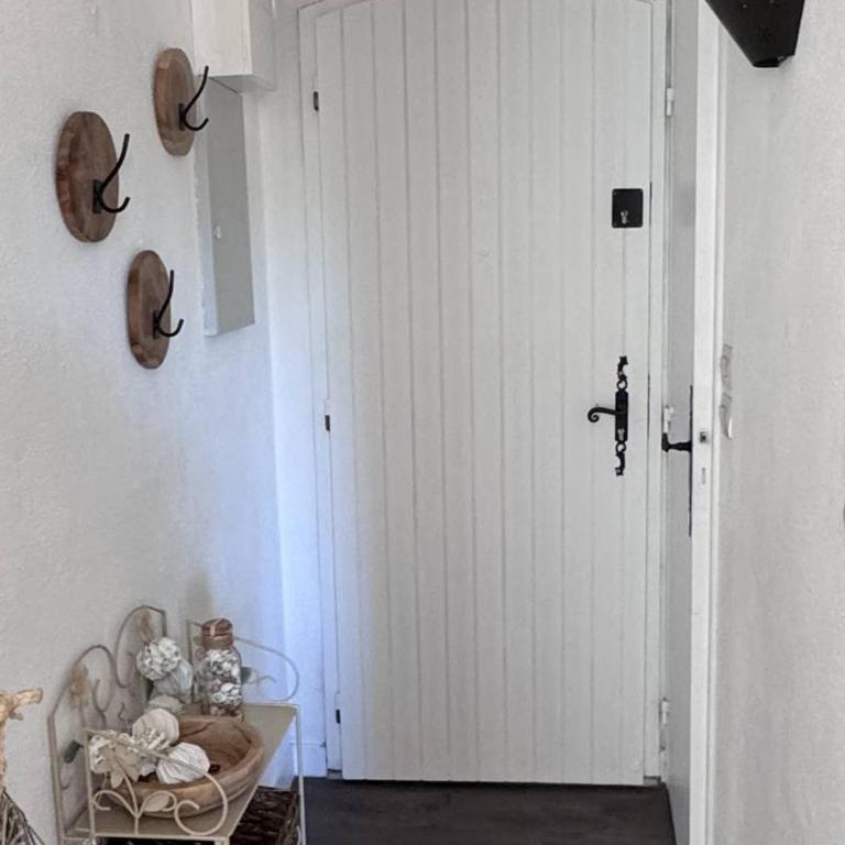 Appartement Côte d'Azur, Vue Mer, 4 Pers. - FR-1-768-132 - Appartement - 13