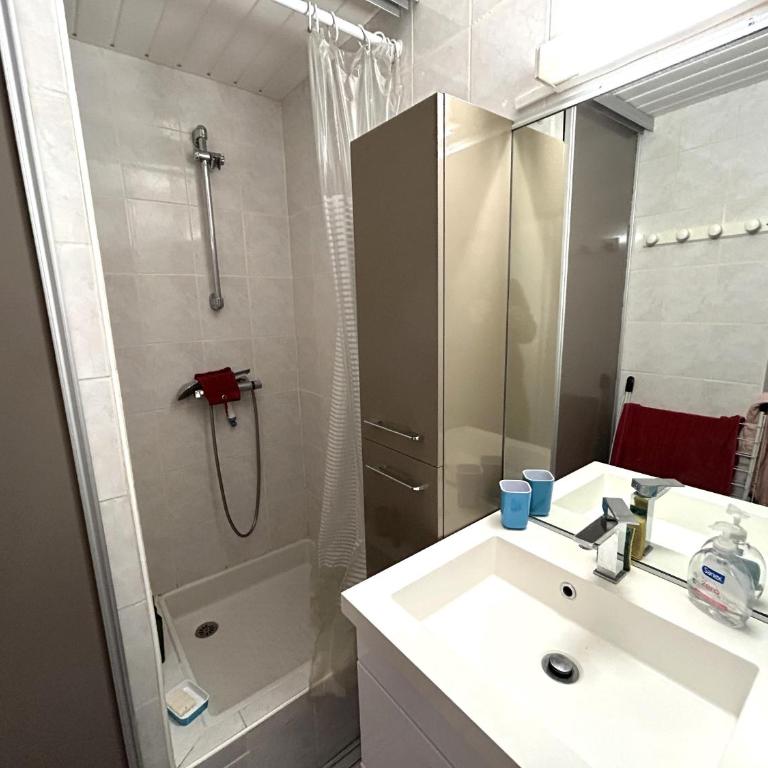 Argelès-sur-Mer : Appartement cosy avec terrasse pour 4 pers, proche plage - FR-1-837-102 - Appartement - 7