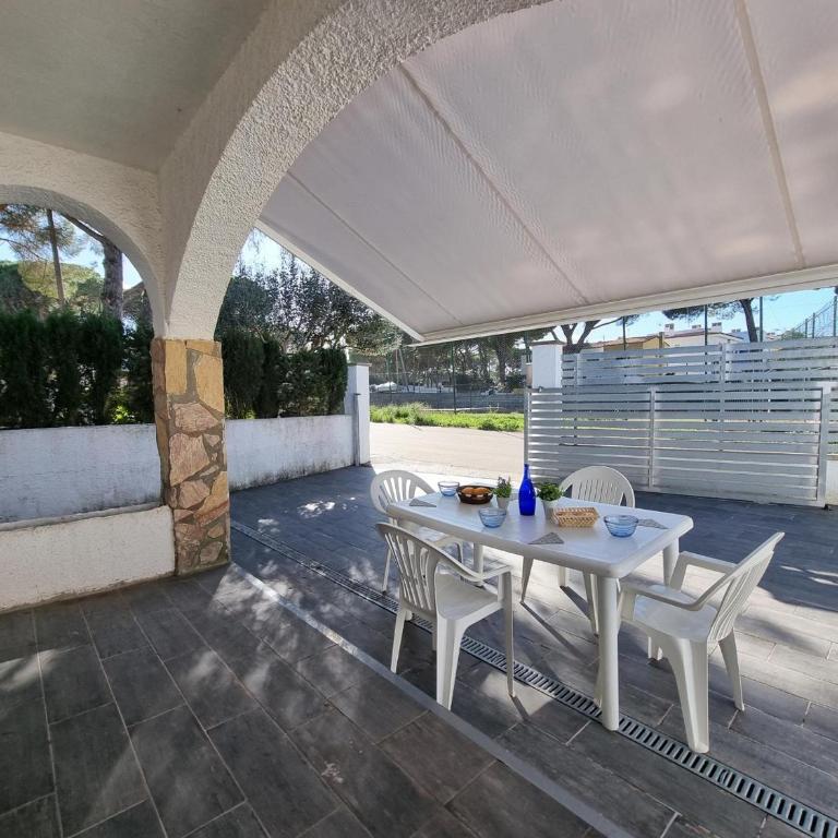 Encantadora casa cerca de la playa en L’Escala - HISP-236-216 - Ferienhaus - 4