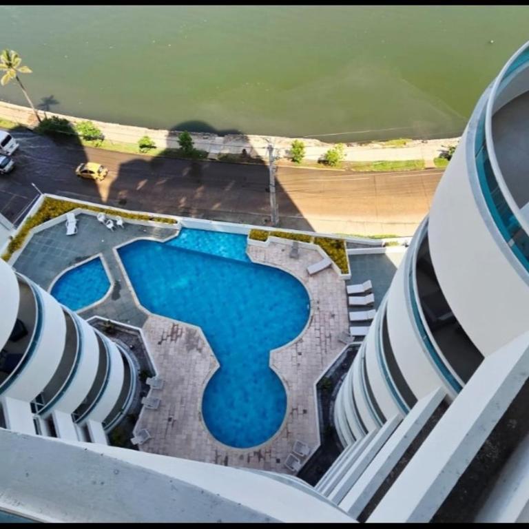 Vista al Mar desde tu balcón Torres del Lago Cartagena - Two-Bedroom Apartment - 19