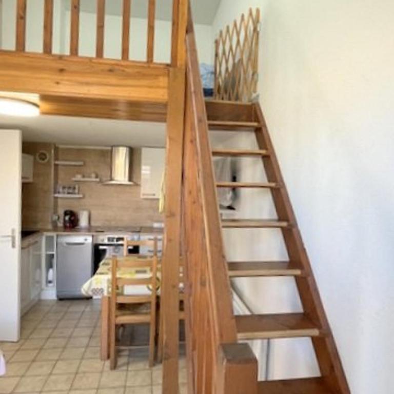 Superbe appart rénové avec clim et balcon à 50m de l'étang - FR-1-529-218 - Apartment - 9