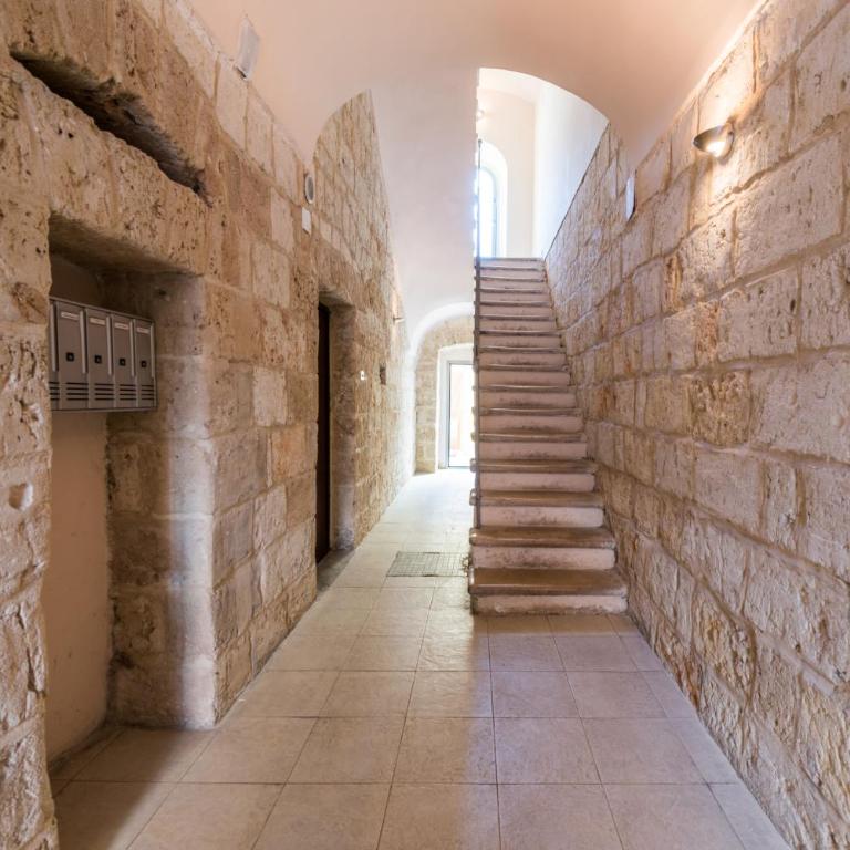 Art Loft M8 Bari City Centre M8apartments - Studio Apartment - 3