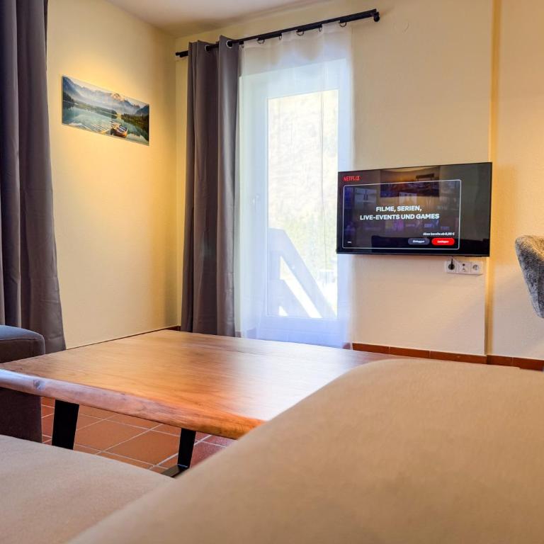 Albrecht Apartments - Apartment mit 1 Schlafzimmer, Balkon und Bergblick - 13