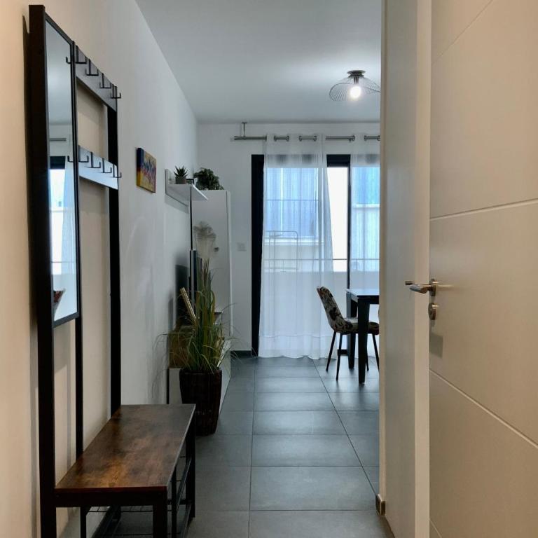 Villa Marie 2 Appartement tout confort climatisé 1 chambre proche plage - Appartamento - 13